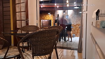 Mulher casada se arruma para receber o negão em casa bruna silva hotwife