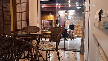 Mulher casada se arruma para receber o negão em casa bruna silva hotwife