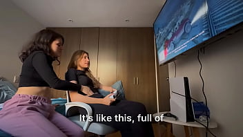 Teenagers can't be alone without exploring their bodies