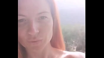 Petite vidéo cadeau du dimanche profitez vite de mon abonnement à moitié