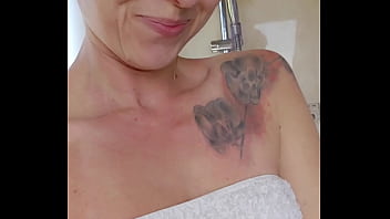 After shower wanna say hi and show you whats underneath the towel ;