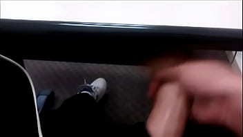 Punheta Em Publico thumbnail