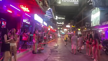 #soi6 #pattayanights #walkingstreet #thailandafterdark #gogobars #redlightdistrict #sextourism #thailandgirls #bargirls #