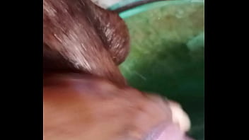 Wetjuicypussy1 a nigerian girl ask this man to give her 20 000 for sex and the man do not have the money him has to go on masupaytion in his house