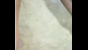 Wetjuicypussy1 a nigerian girl ask this man to give her 20 000 for sex and the man do not have the money him has to go on masupaytion in his house