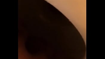 Isabella holloway peeing