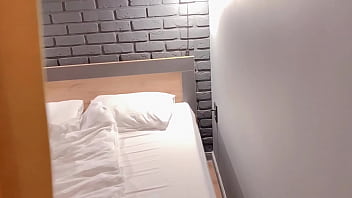 Mia's mimi first surprise squirt