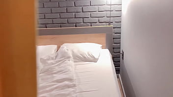 Mia's mimi first surprise squirt