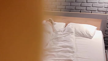 Mia's mimi first surprise squirt