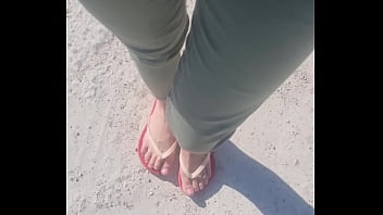 La chaleur revient du coup on sort les claquettes