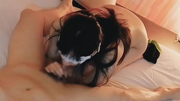 赤いセクシーランジェリーの巨乳美女にフェラチオされて、口内に精子を注ぎ込む。home made amateur 個人撮影 kawasaki jk