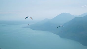 Novinha safada sentando '" ;'" ;