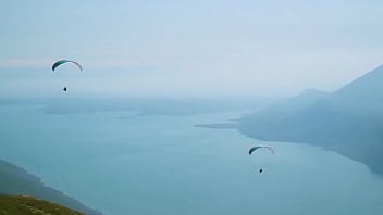 Novinha safada sentando '" ;'" ;