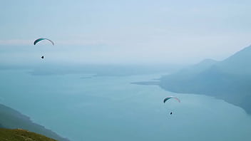 Novinha safada sentando '" ;'" ;