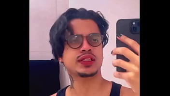 Preciso de uma boneca maior