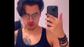 Preciso de uma boneca maior