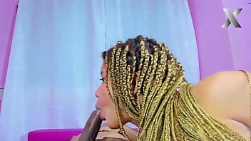 They have fun at a sleepover