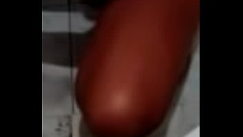 Masturbando no banheiro