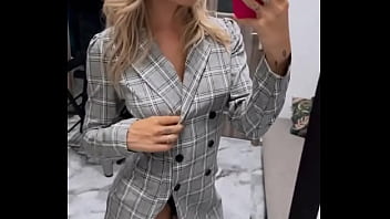 Stamattina ho realizzato un vostro video personalizzato chi indovina che ho fatto #sexy #blonde #secretary # cu