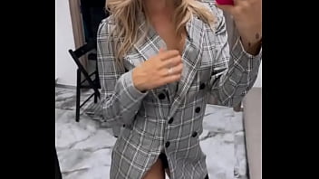 Stamattina ho realizzato un vostro video personalizzato chi indovina che ho fatto #sexy #blonde #secretary # cu