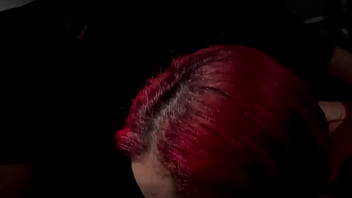 Chamei um desconhecido para um passeio misterioso e fiz uma dupla penetração com dois bbc