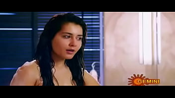 Rashi Khanna Hot Scenes From Bengal Tiger thumbnail