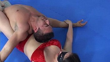 Scissorhold technique made her claim victory