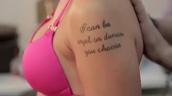 Big ass model showing off in hot pictures