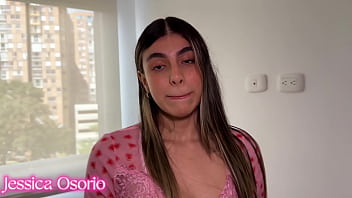 Me cojo a mi empleada de servicio latina aprovechando que mi esposa estaba de viaje parte #1 Me cojo a mi empleada de servicio latina aprovechando que mi esposa estaba de viaje parte #1