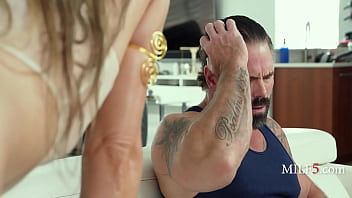 I was backed up so bad i manifested an oiled up milf out of me imagination