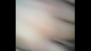 Le gusta mandarme videos