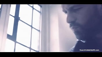 Lili bordan the smoke