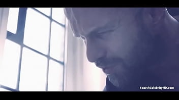 Lili bordan the smoke