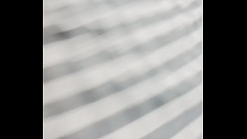 Video llamada con un seguidor en vivo miraba como me mamaban el culo y me cogían ante el