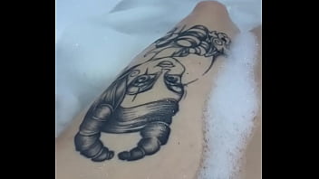 Une vidéo de 4 minutes façon asmr vient d’être ajouter gratuitement pour