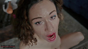 Playtime fucking da vot tak russian stacy bloom shocked thugger double penetration with long 18 inch toy in ass