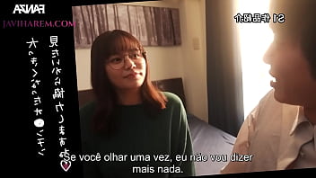 Novinha com os peitos gigantes faz o amigo trair a namorada legendado