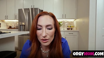 Laundry time with stepmom sophia locke orgymom