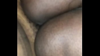 Elle aime être au dessus