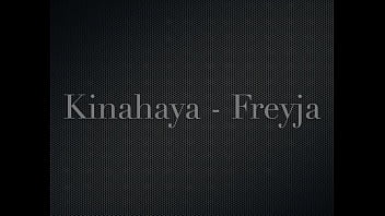 Viens mater le teaser de mon orgasme solo avec mes deux jouets préférés un