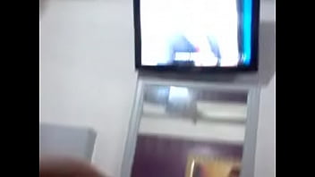 Minha putinha caindo de boca