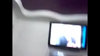 Minha putinha caindo de boca