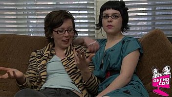 Sensual lesbains 0195