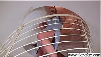 Betta amateur sexy girl play with sex stuffs in front of cam mov 08