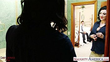 Tattoed brunette wife scarlet lavey fucking