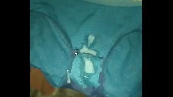 আমি প্যান্টিতে মাল ফালাচি