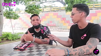 El chico con boula la tiene clara