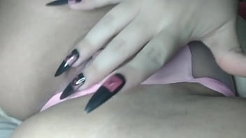 Nena se masturba rico