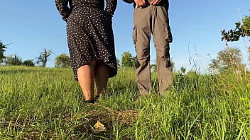 My stepmom's pussy peeing outdoors this fall