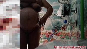 I m bath in bathroom with pussy fucking you guess